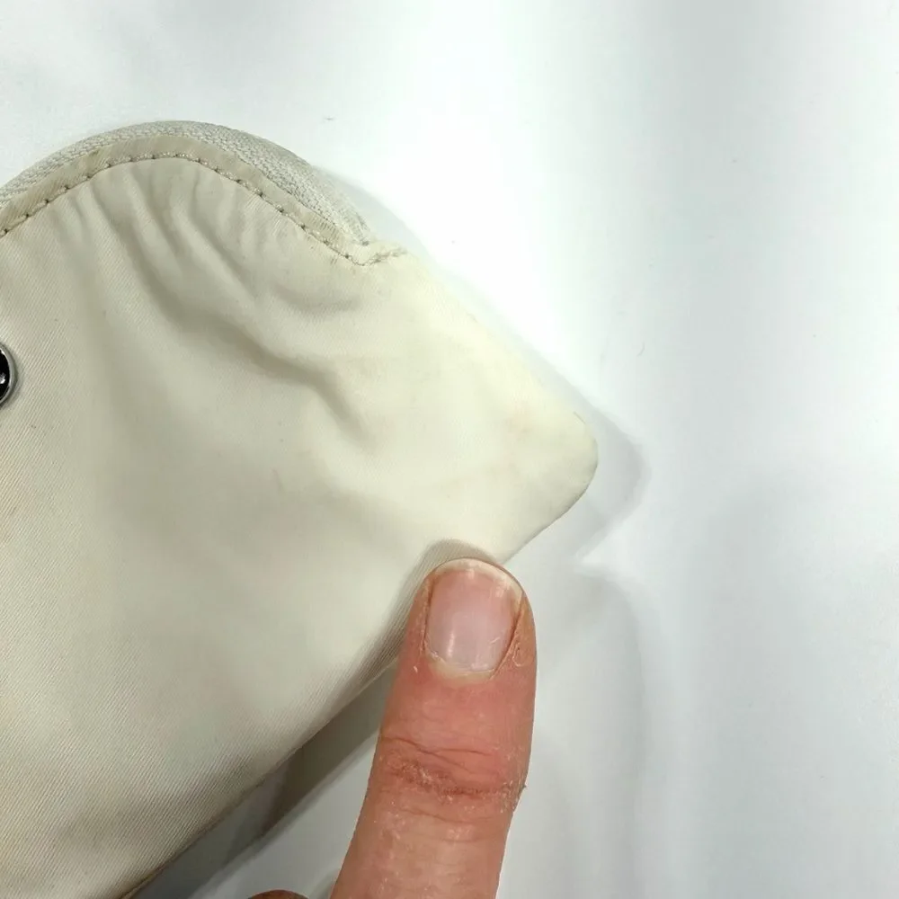 Lululemon Cream Coin Pouch