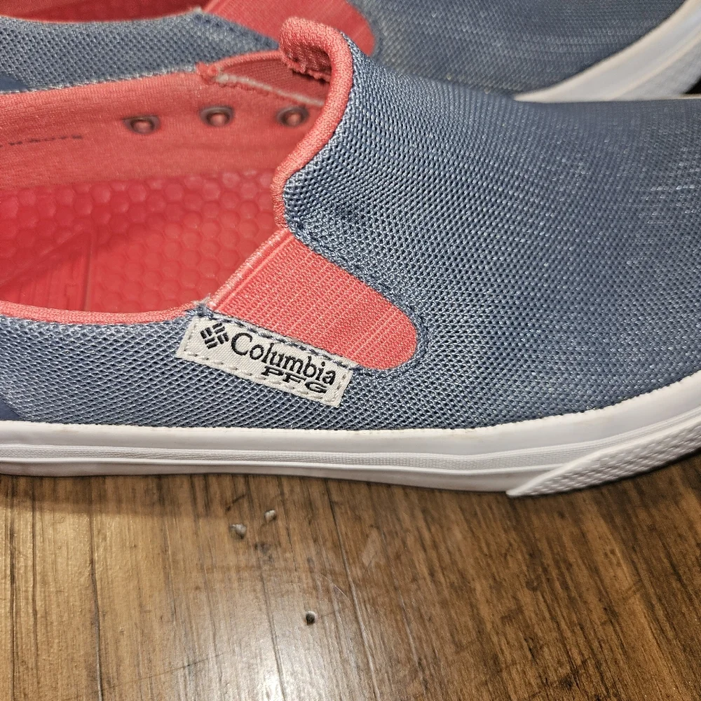 Columbia PFG women’s and Pink and Blue Slip-On Boating/Deck Shoes size  6