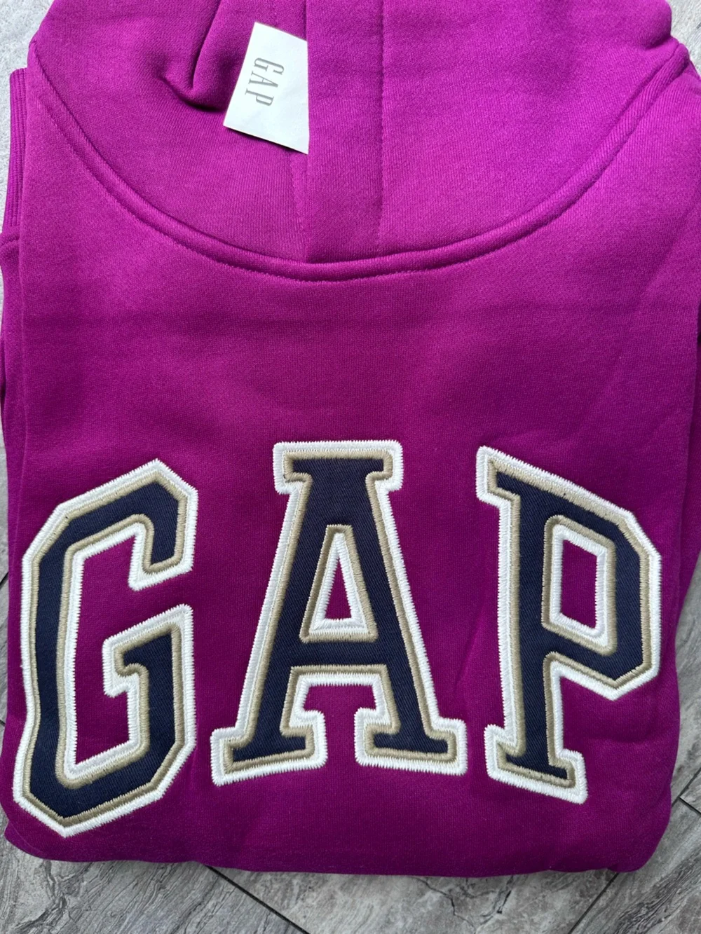 GAP everyday vibrant men