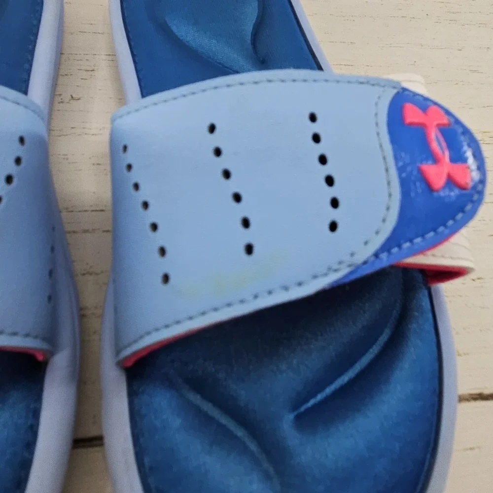 Under Armour youth 2y slides