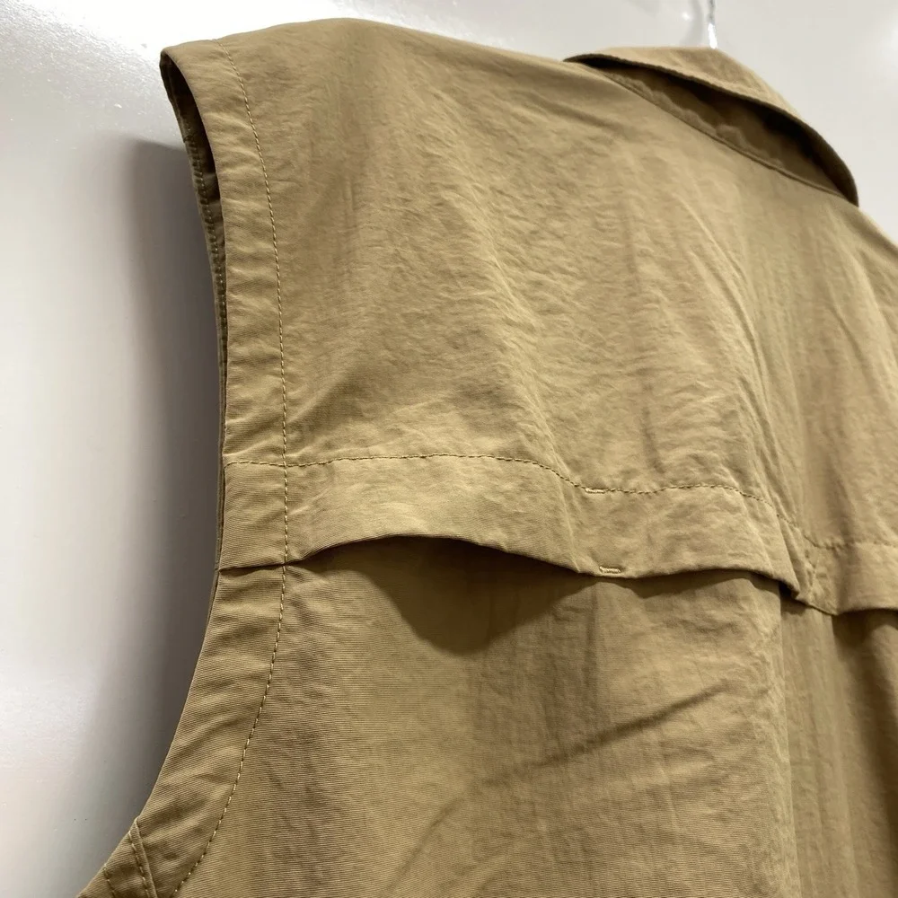 Eddie Bauer 100% Nylon Tan Vest Men's TL Large Tall‎ Multi Pocket Travel Fishing