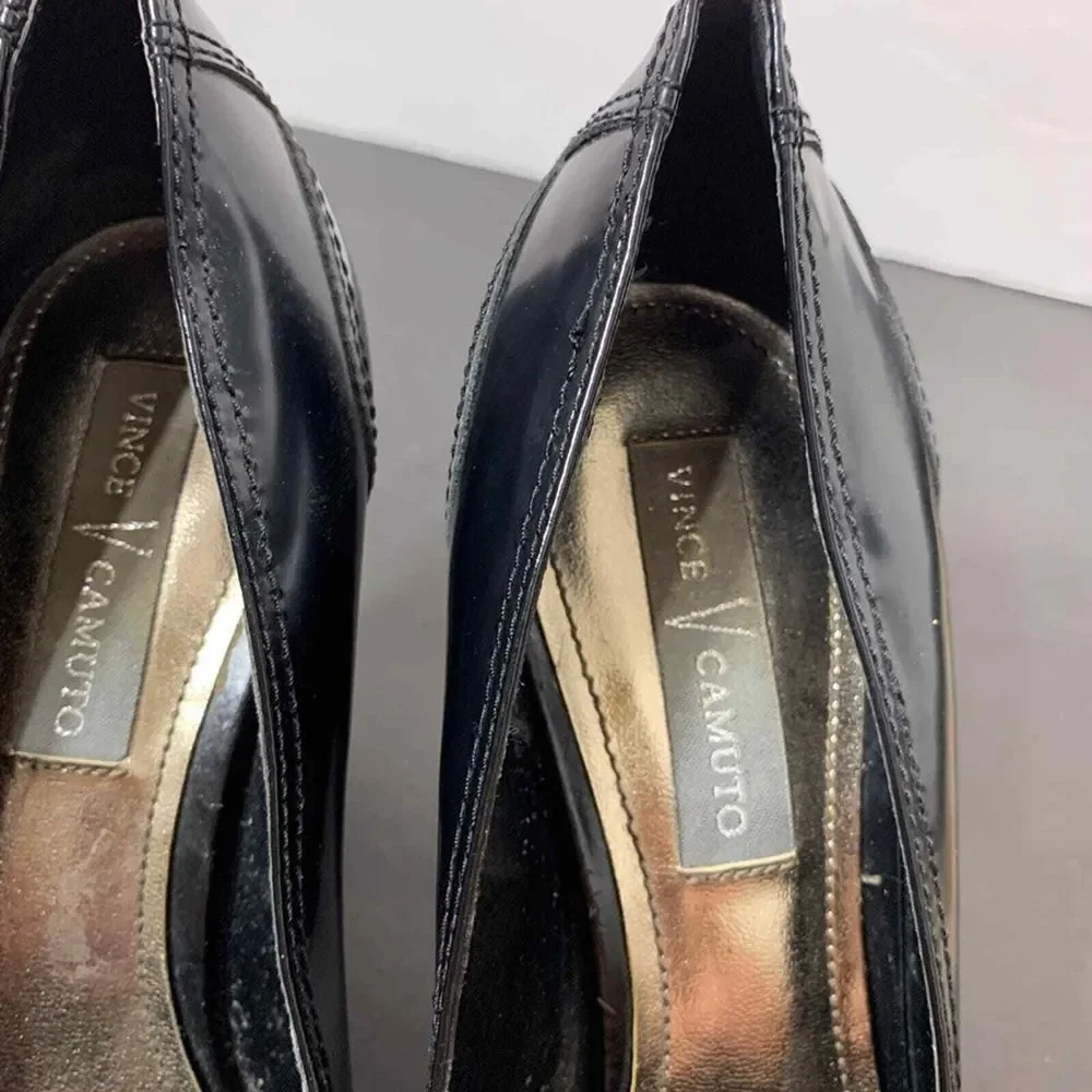 Vince Camuto strikingly attractive