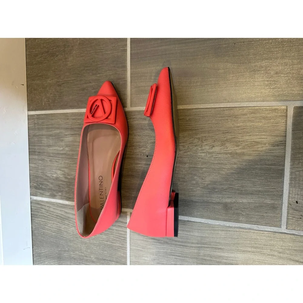 Valentino Garavani interior smooth feminine