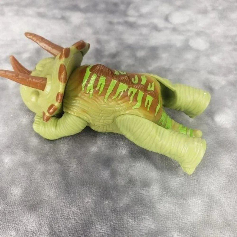 Hasbro Playskool‎ Heroes Jurassic World Triceratops