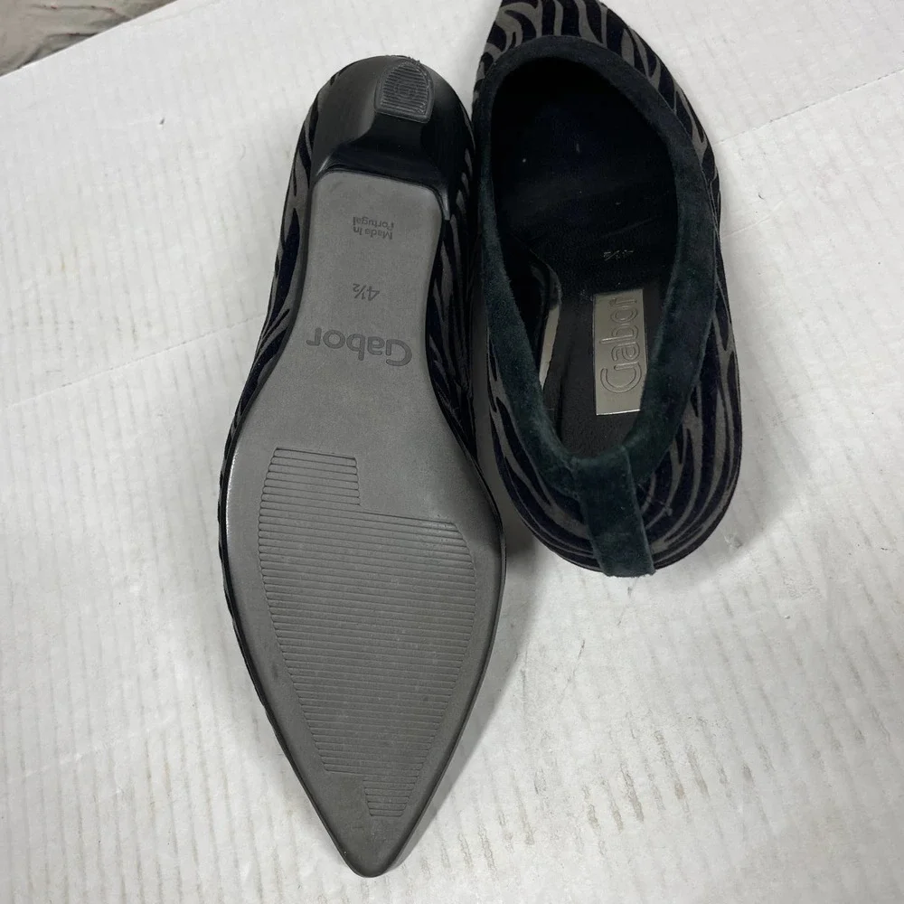 GABOR Pump Stacked Heel Pointed‎ Toe Animal Print Slip On Women’s Size 6.5
