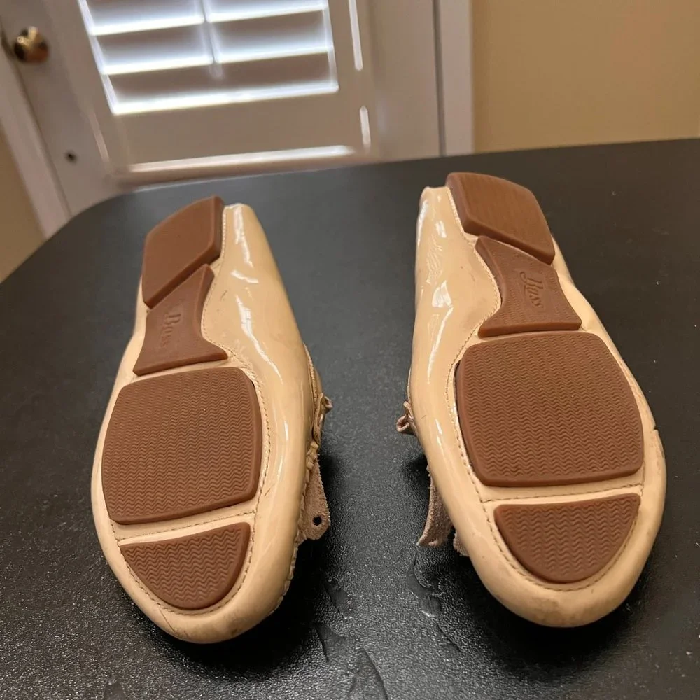 Bass cream leather