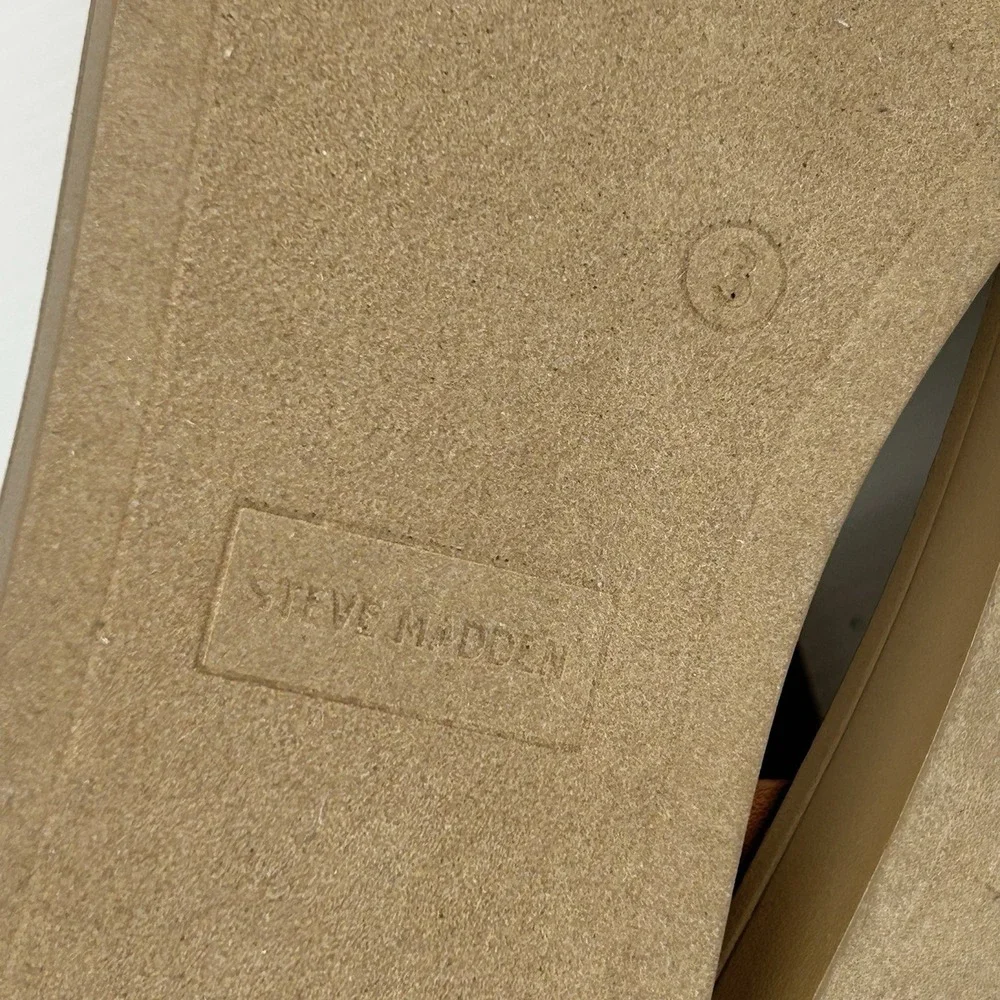 Steve Madden been adjustable items