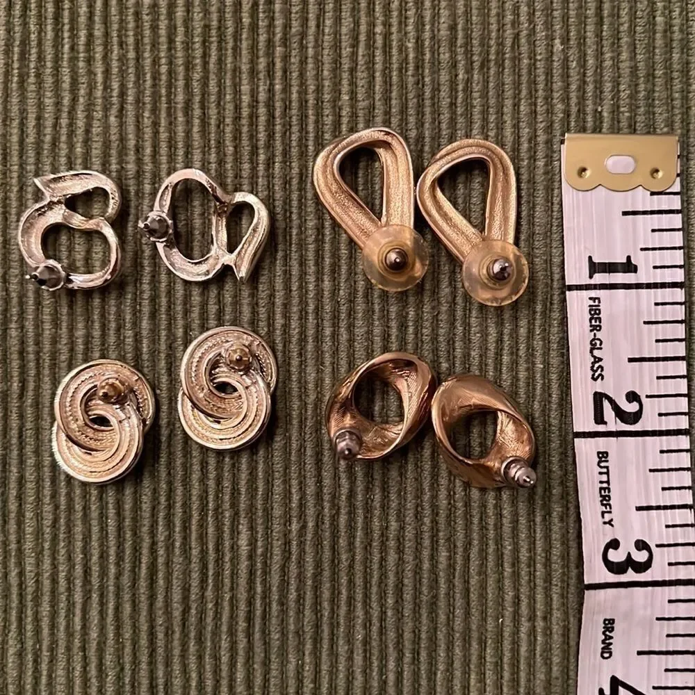4 pair of  gold colored earrings Swirly & sophisticated EVC