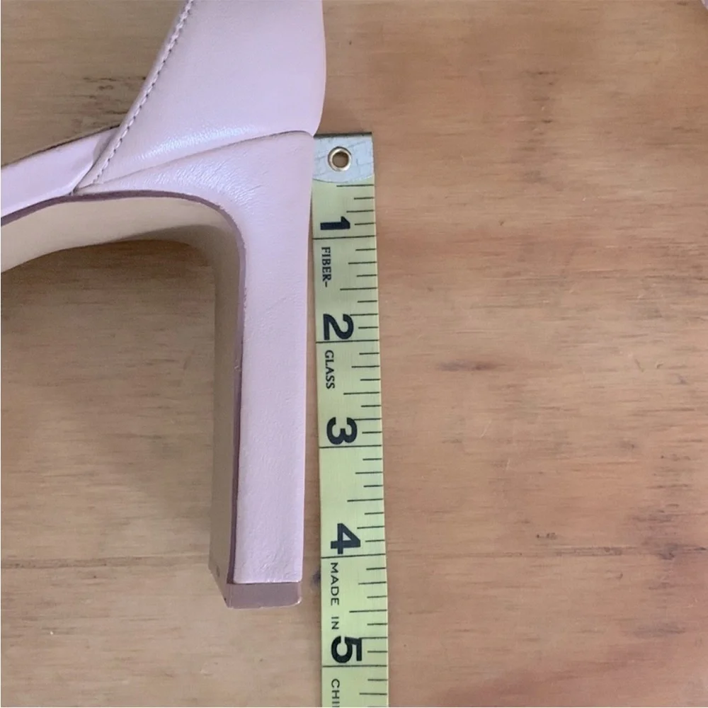 Vince Camuto vince camuto