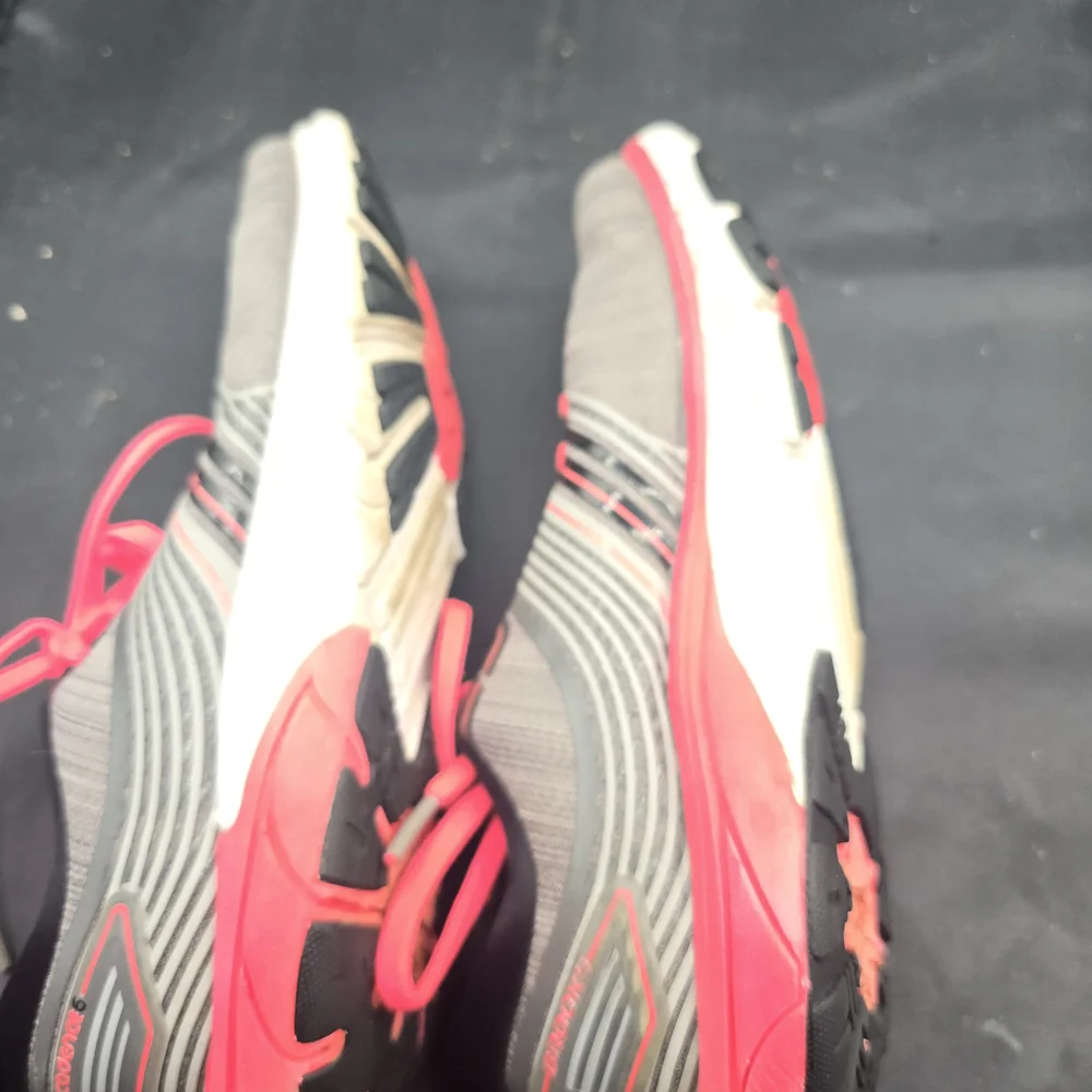 Brooks stylish athletic
