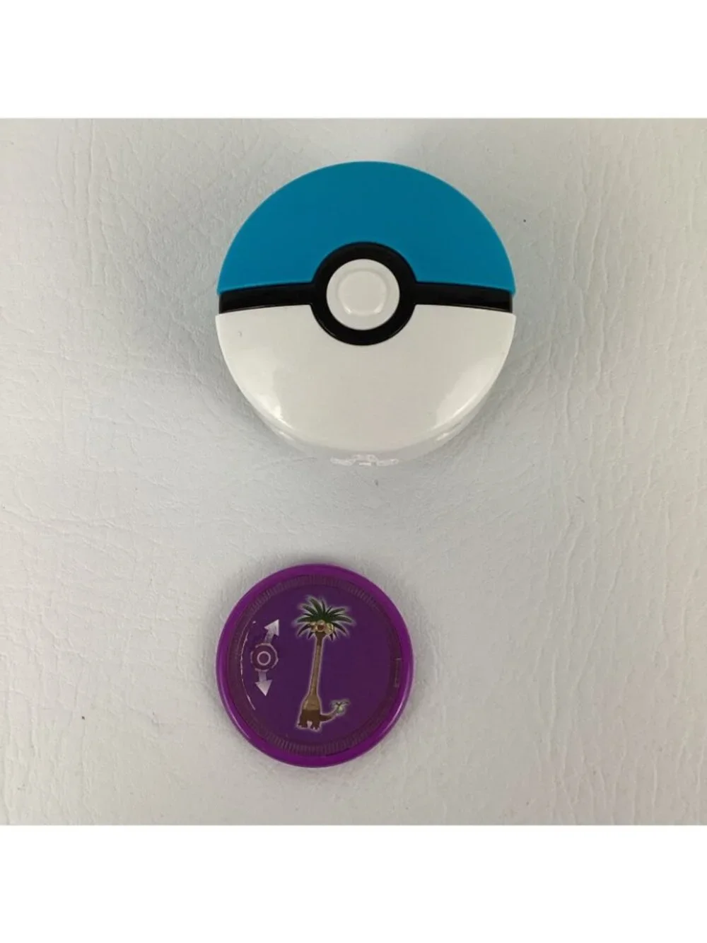 Nintendo McDonald's Pokemon Battle Game Launchers Toys 2019 Pokeball Sun Moon