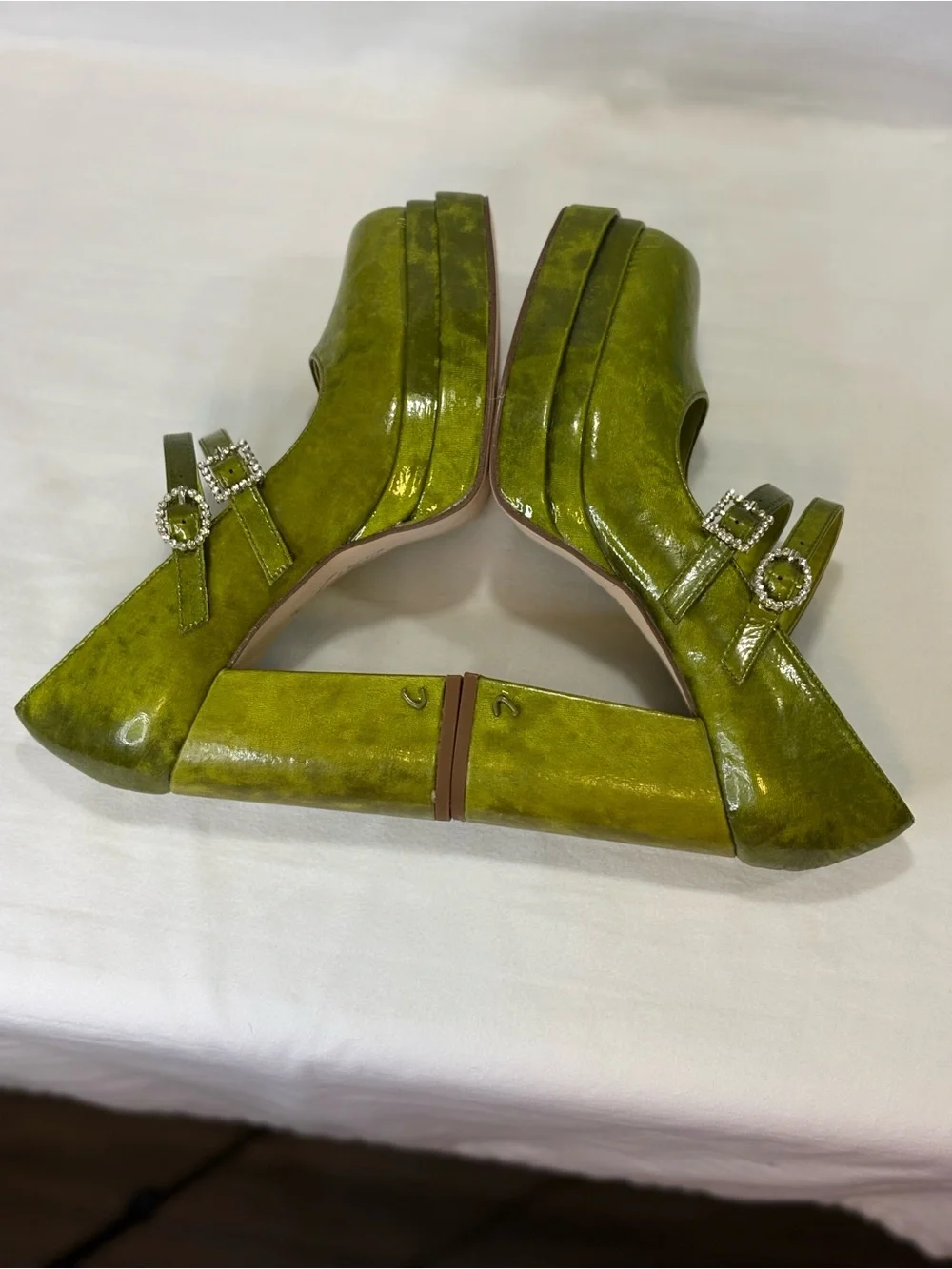 CIRCUS Chartreuse Patent Platform Mary Jane Pumps Crystal Buckles 6.5 EUC $159