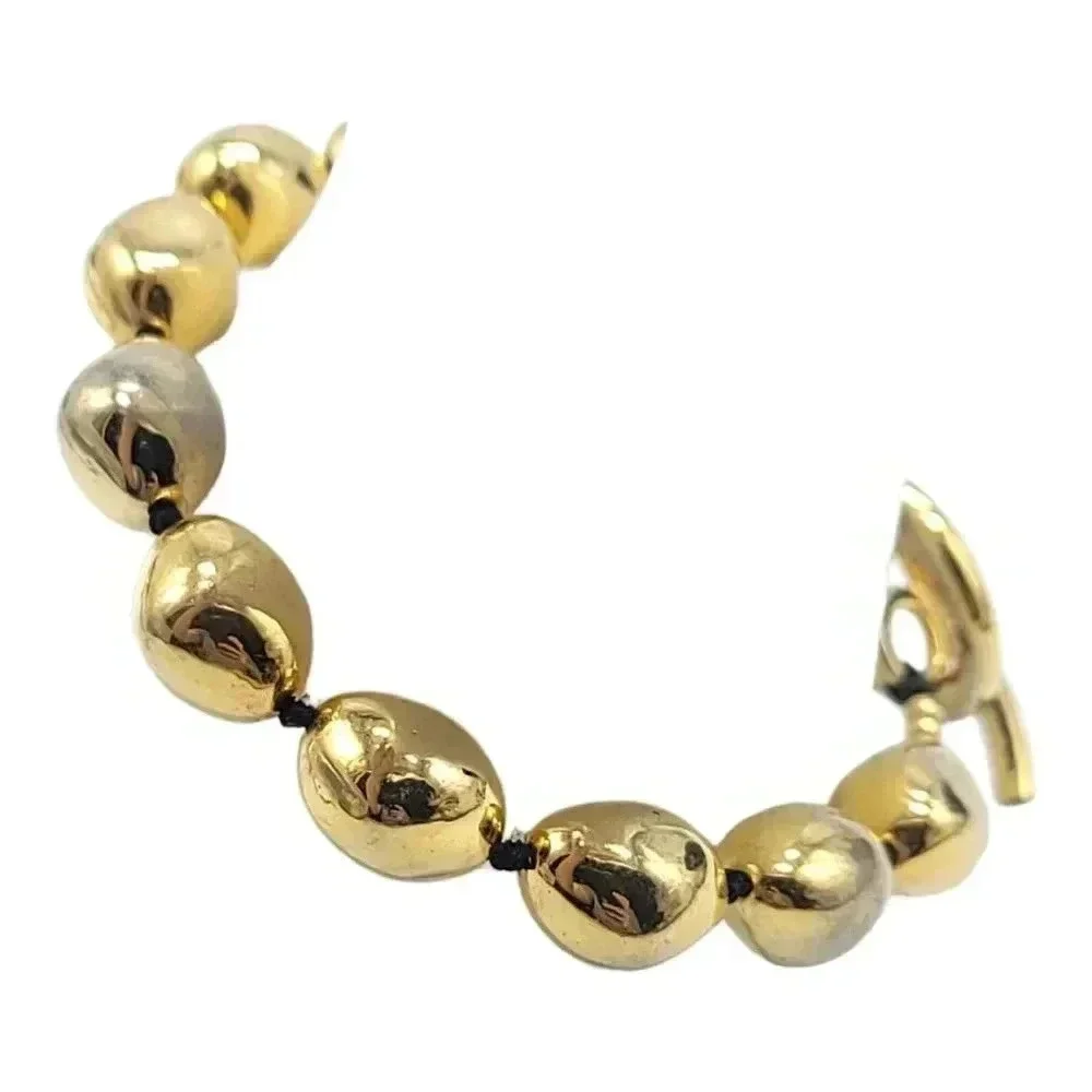 Liz Claiborne liz claiborne