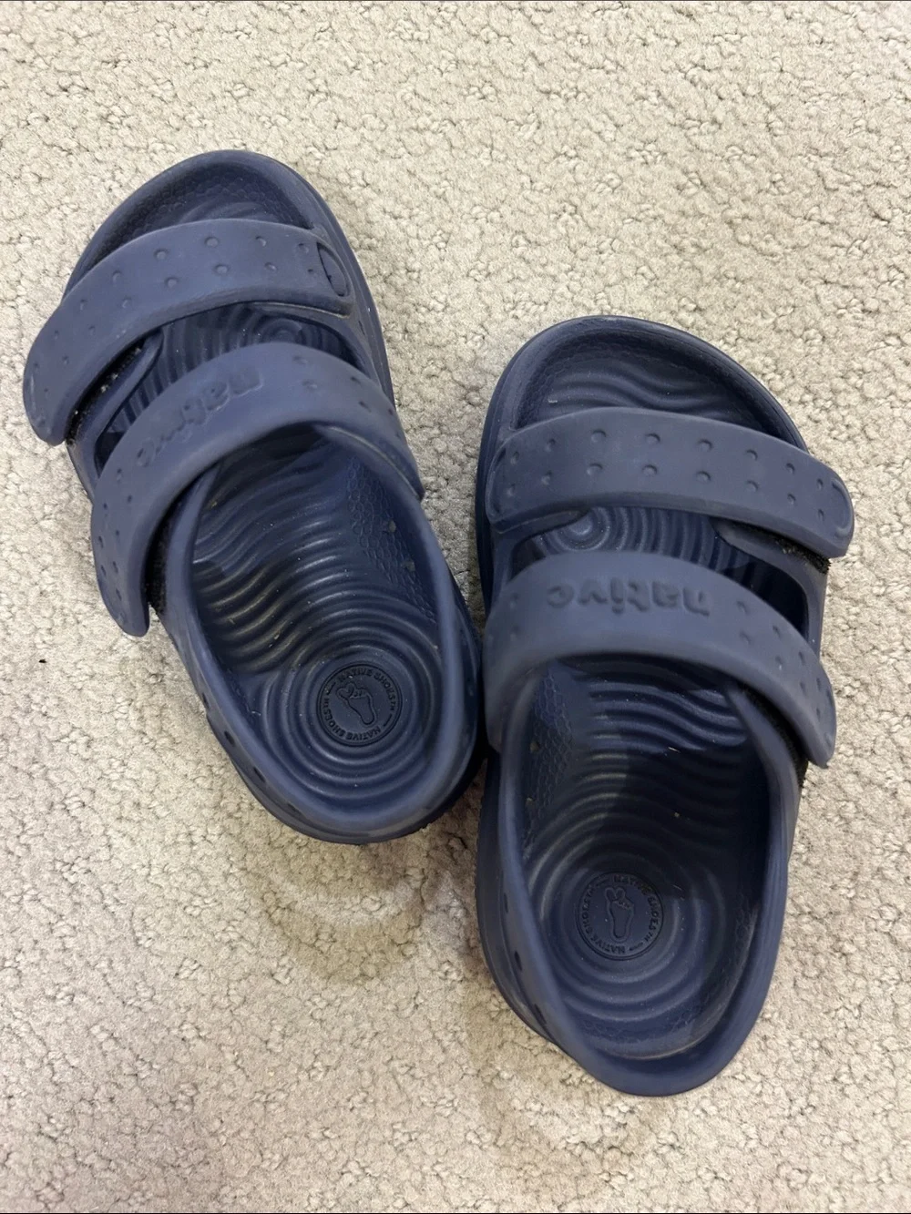 Native Kids Chase Sandals in Navy