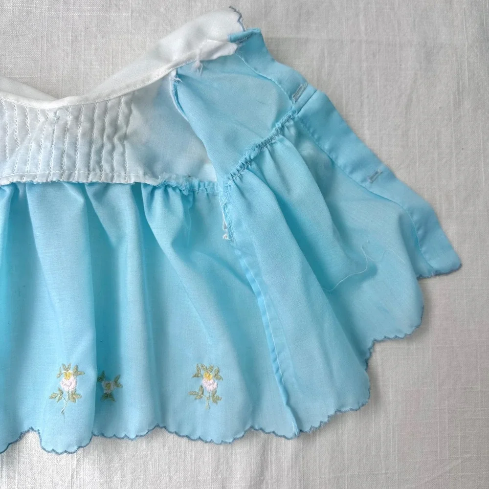 Vintage 1950s Doll Dress Blue Embroidered Floral Scalloped Puff Sleeve 8-10 inch