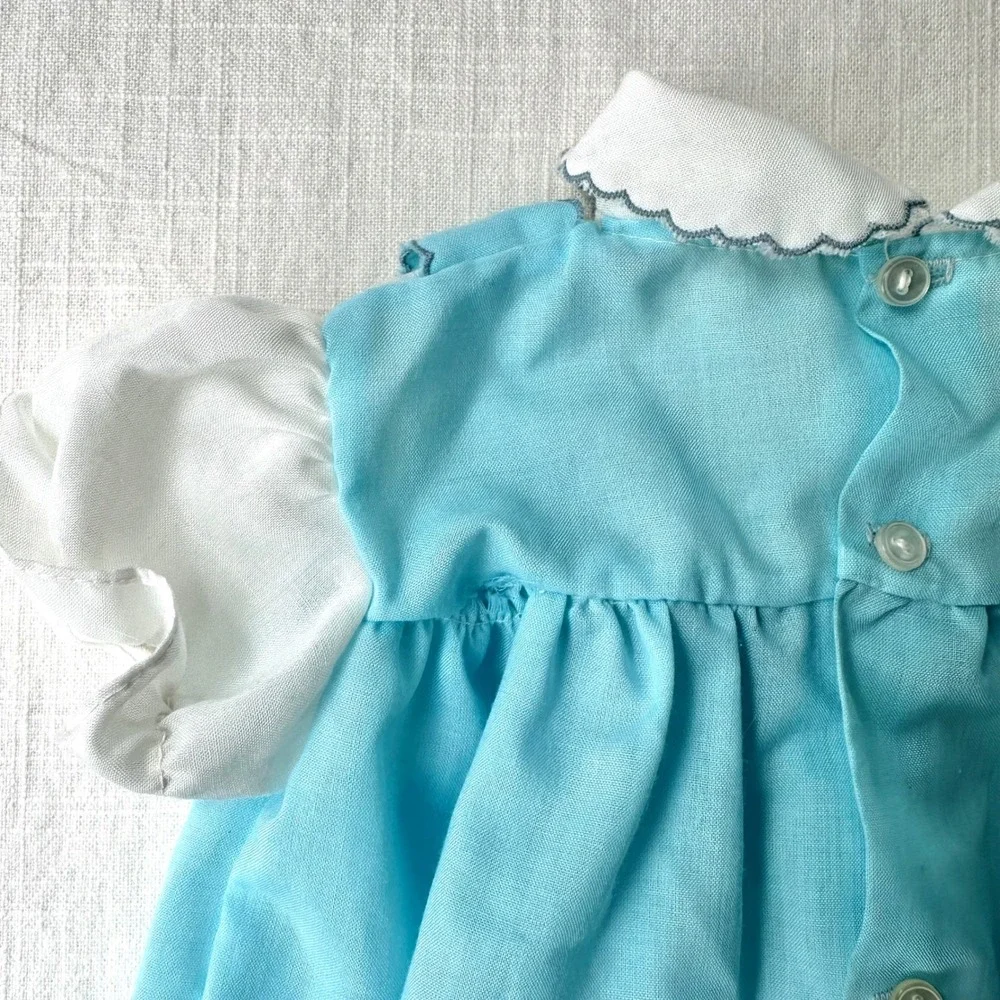 Vintage 1950s Doll Dress Blue Embroidered Floral Scalloped Puff Sleeve 8-10 inch