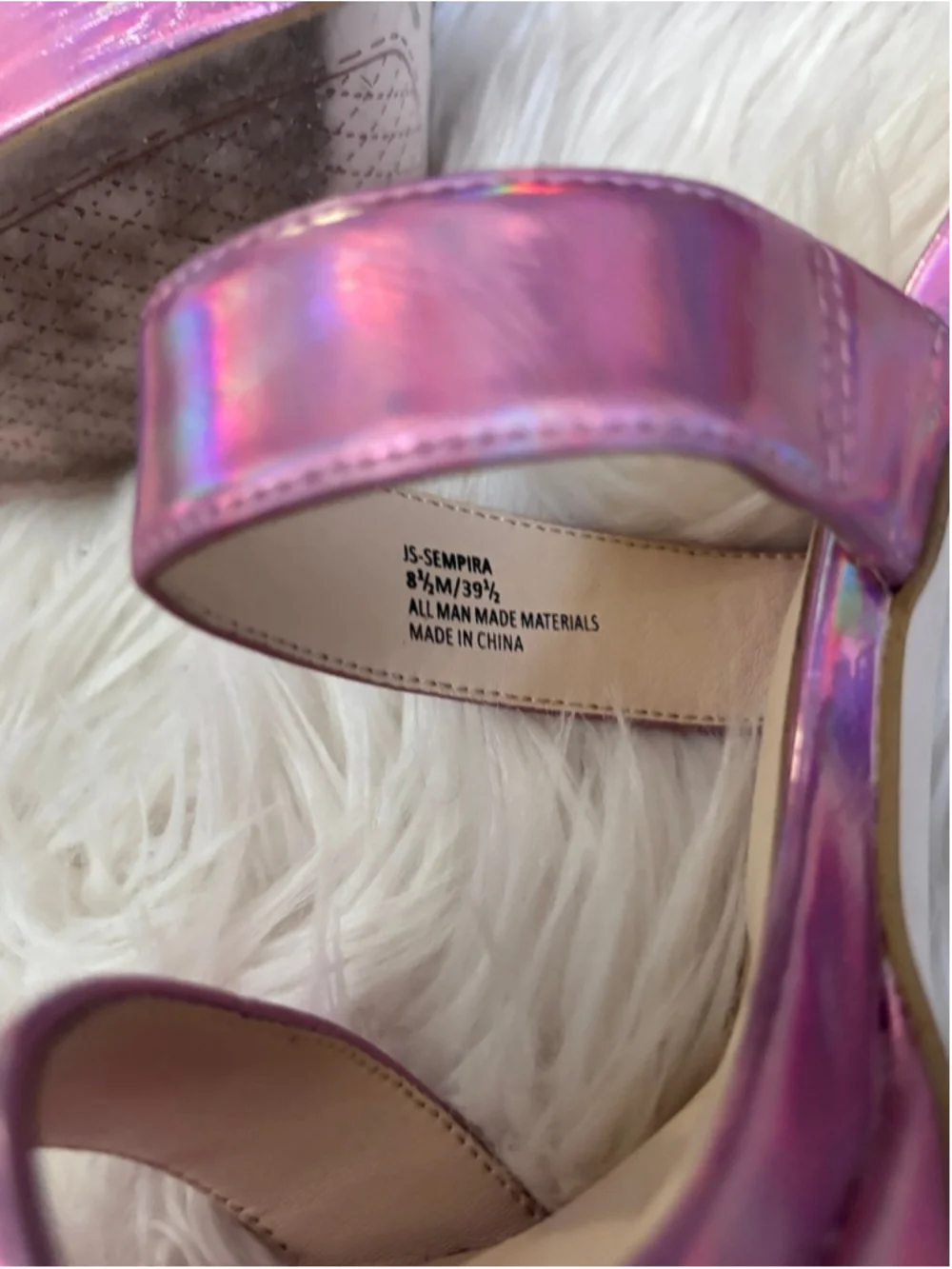 Jessica Simpson tall beautiful