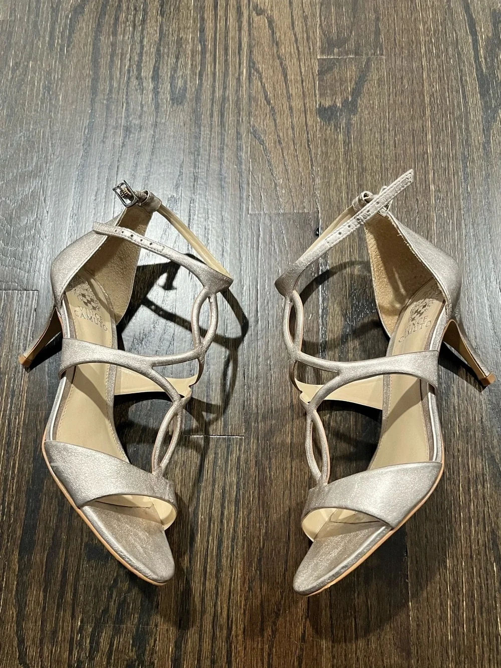 Vince Camuto vince camuto