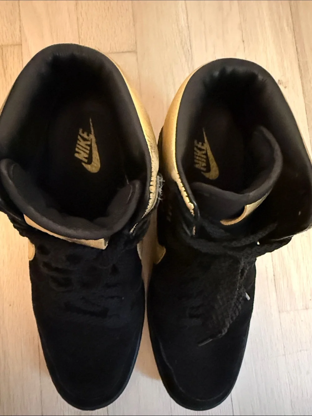 Nike Women’s Sky Hi Dunks Black and Gold High-Top Wedge Sneakers 8.5