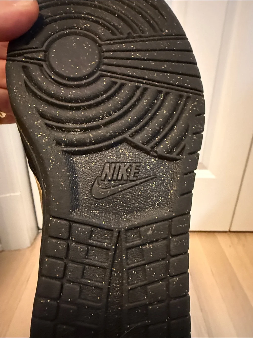 Nike Women’s Sky Hi Dunks Black and Gold High-Top Wedge Sneakers 8.5
