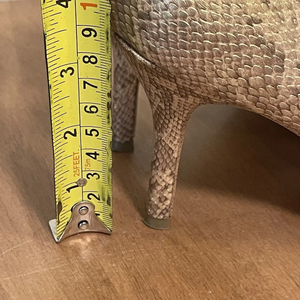 Rampage pumps pointed