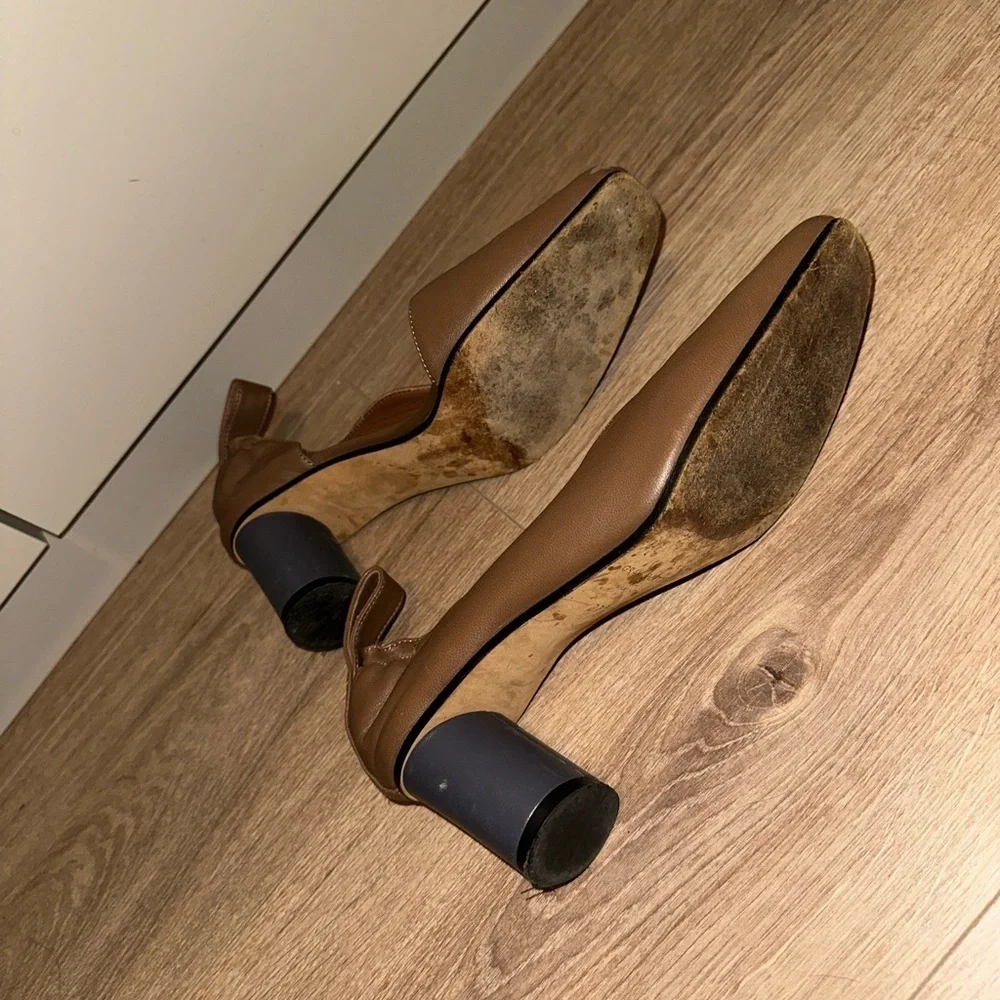 Gray Matters pump khaki