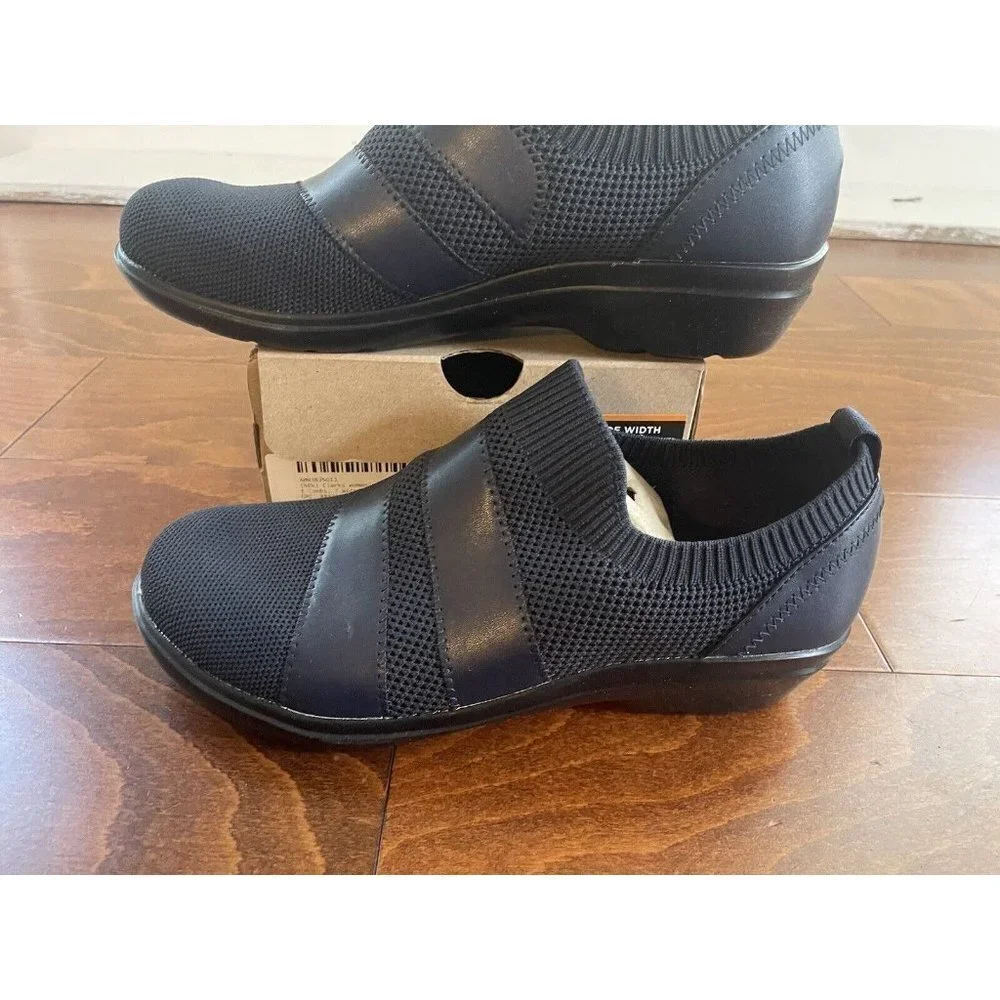 Clarks womens sashlyn
