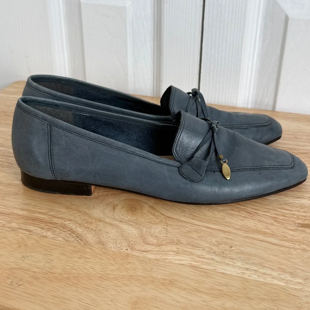 Enzo Angiolini Leather‎ Loafers 8N Blue Bow Square Toe Dark Academia Flats