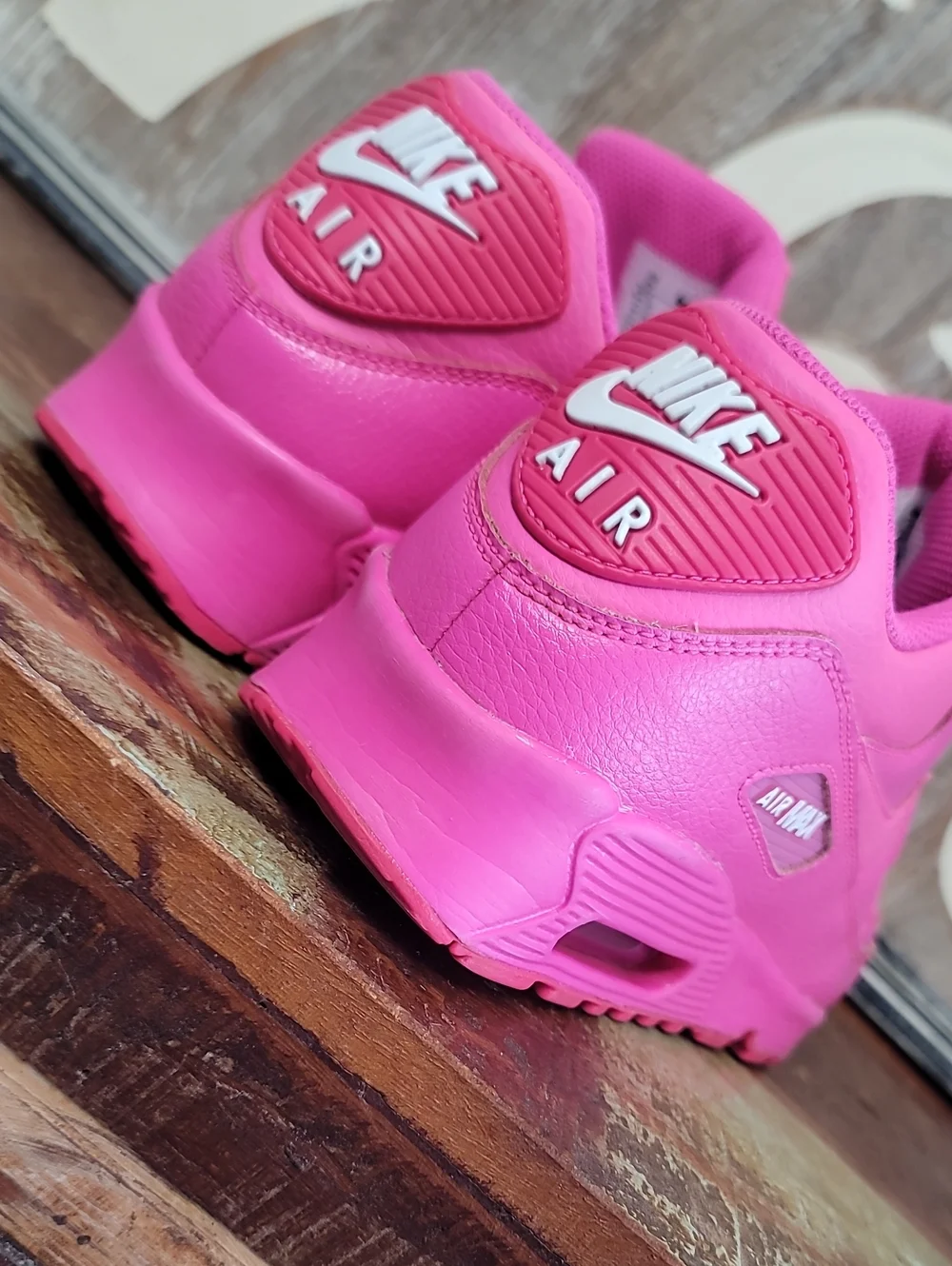 🔥 Nike Air Max 90 LTR 'Laser Fuchsia' Wmns 8.5 Good Cond. Fast Shipping