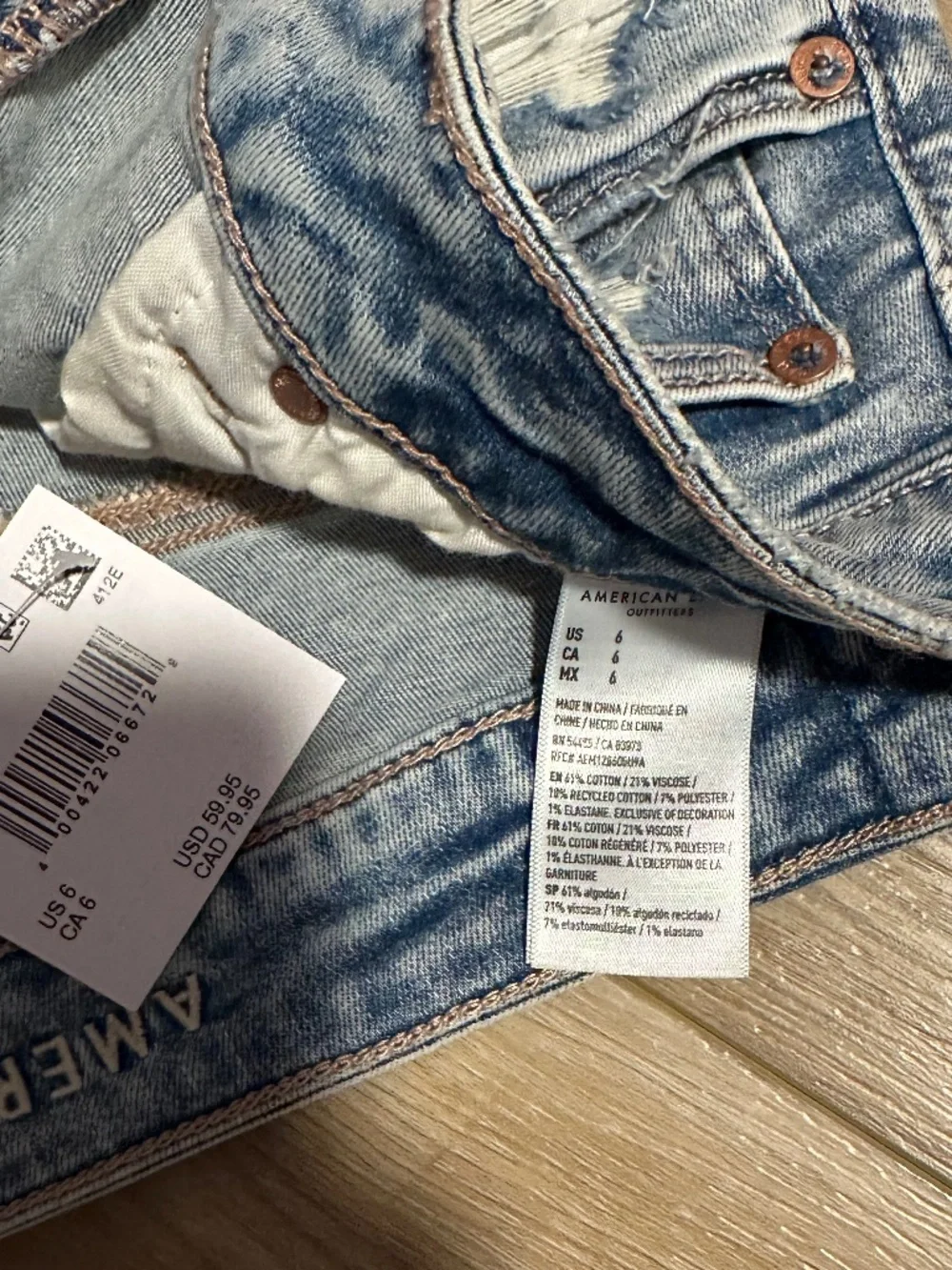 American Eagle High-Rise Shortie Shorts - NWT