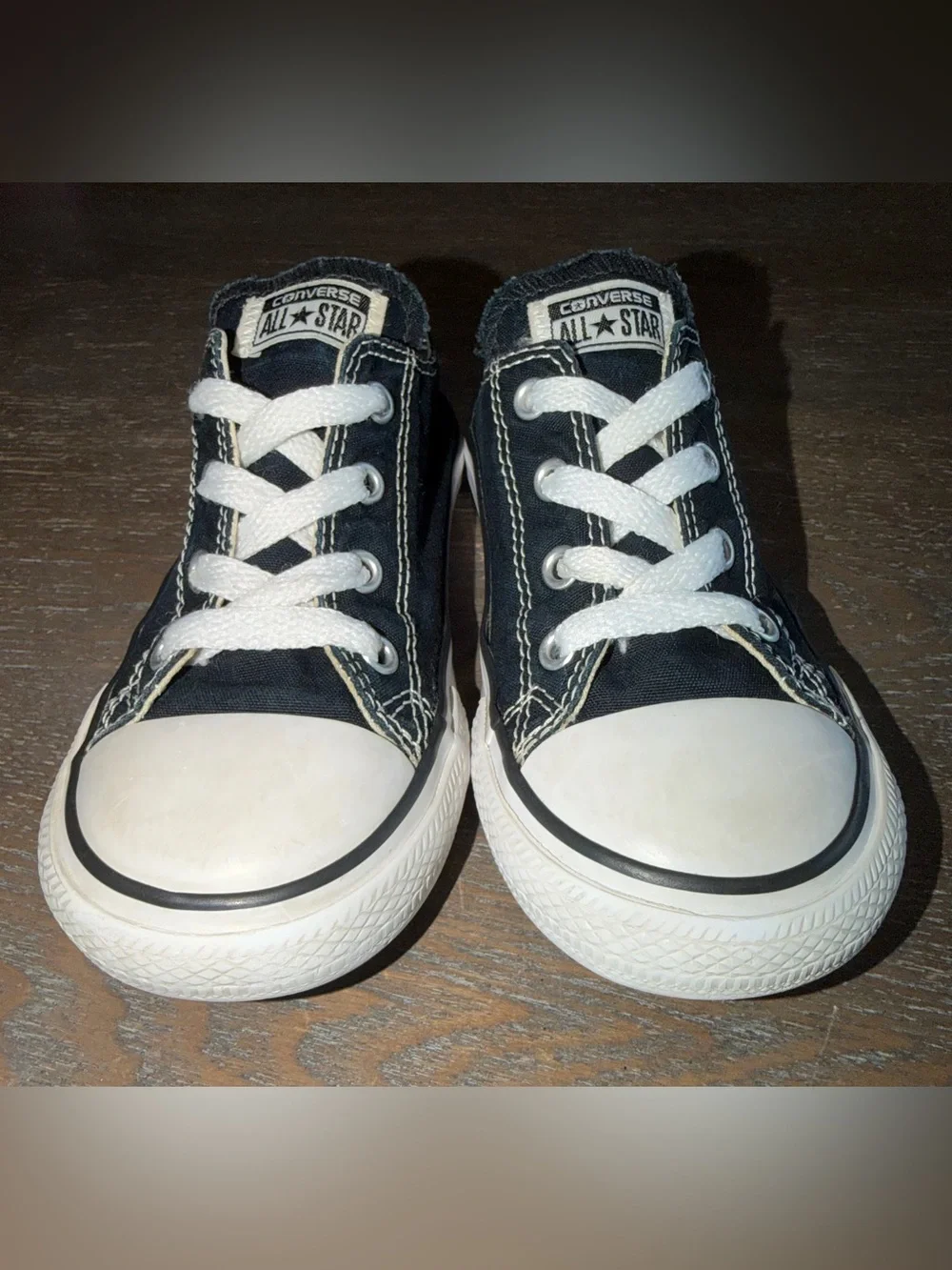 Black Converse All Star Chuck Taylor Low Top Sneakers Kids size 9