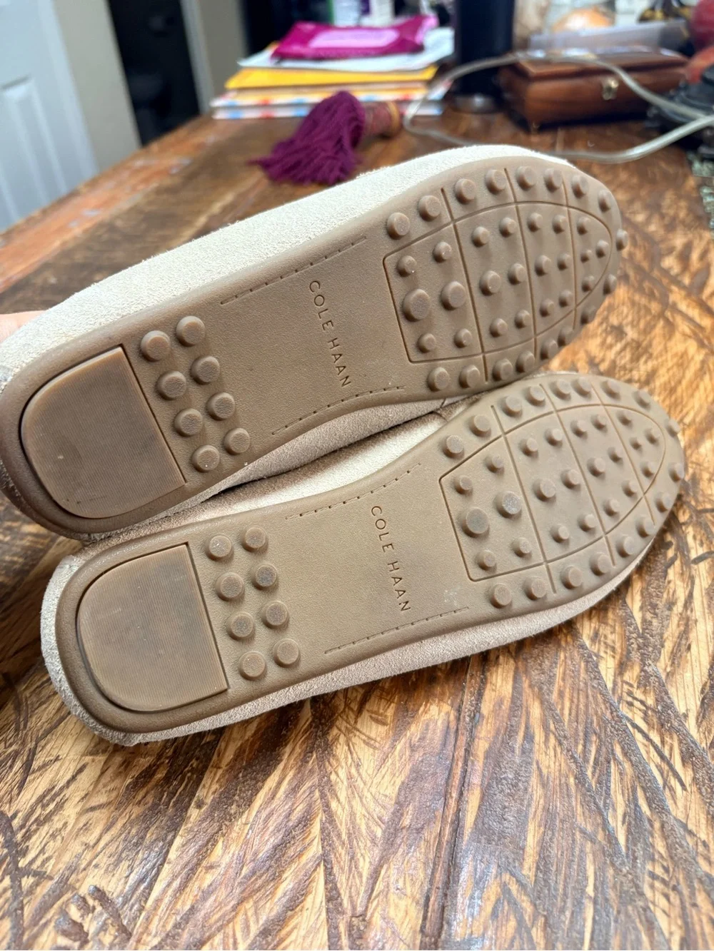 Cole Haan Nude Suede Leather Driving Loafers Gold Bit Slip On Flats Shoes 8.5