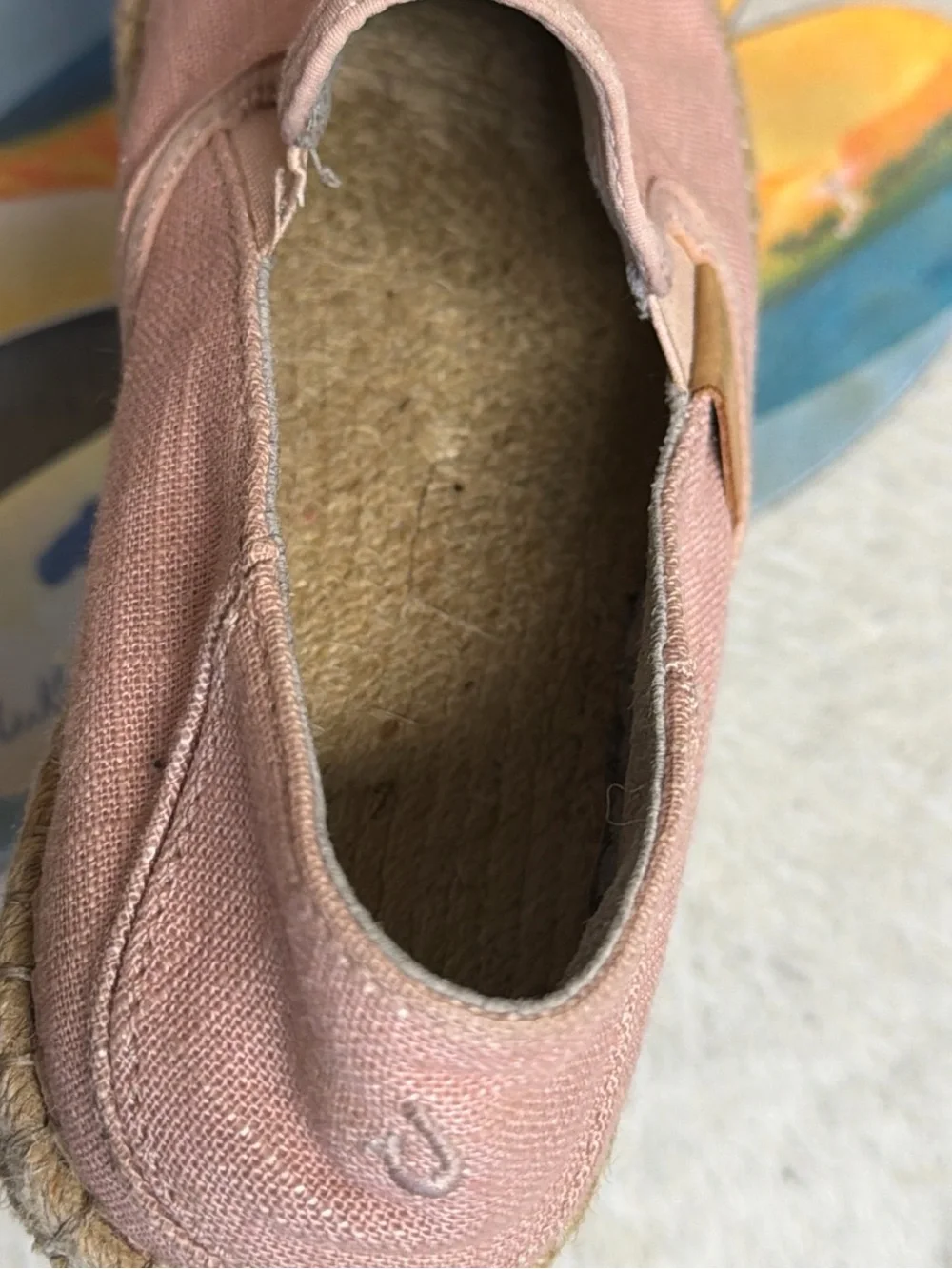 OluKai light pink