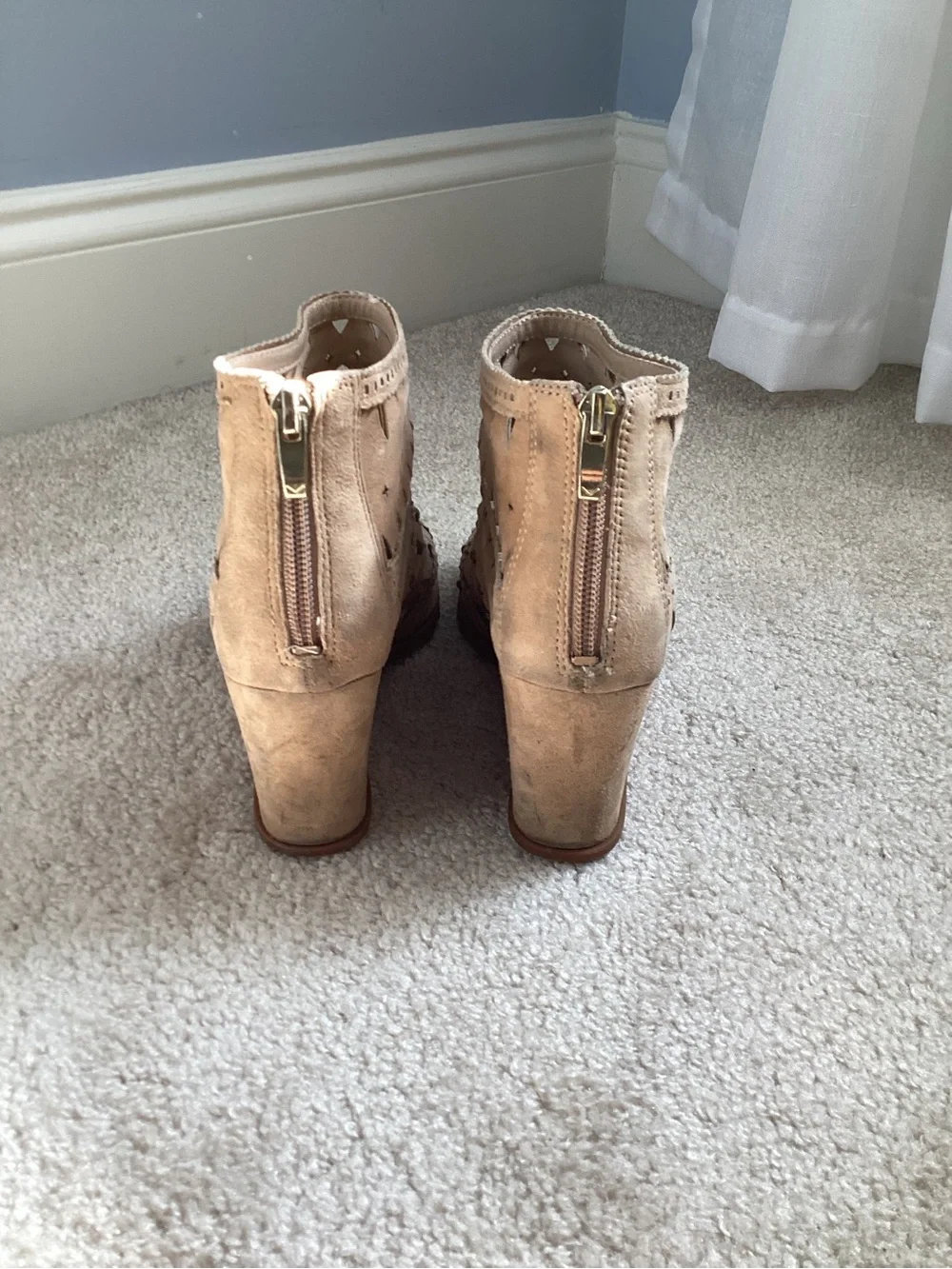 Via Spiga chic wedge