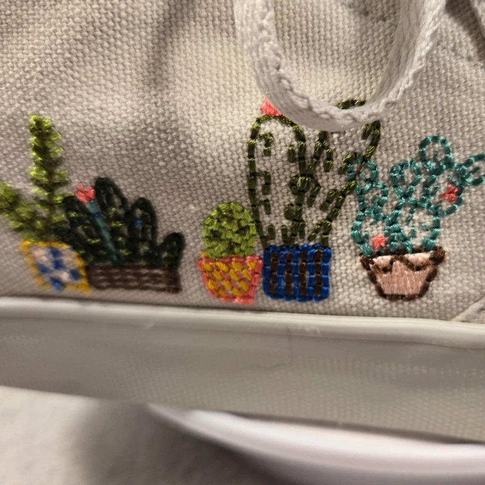 BANGS Shoes High Top Canvas Sneakers Grey Cactus Succulent Embroidery Womens 7‎