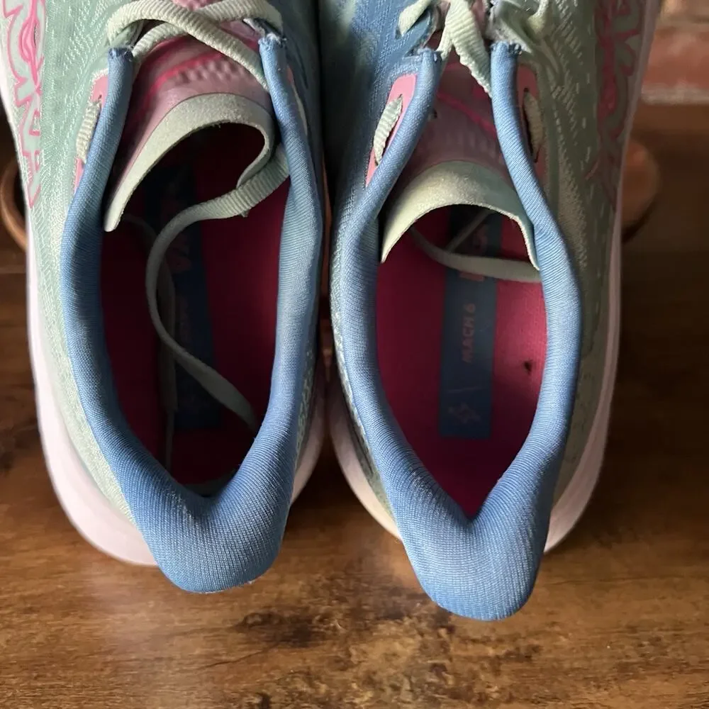 Hoka One One hoka one