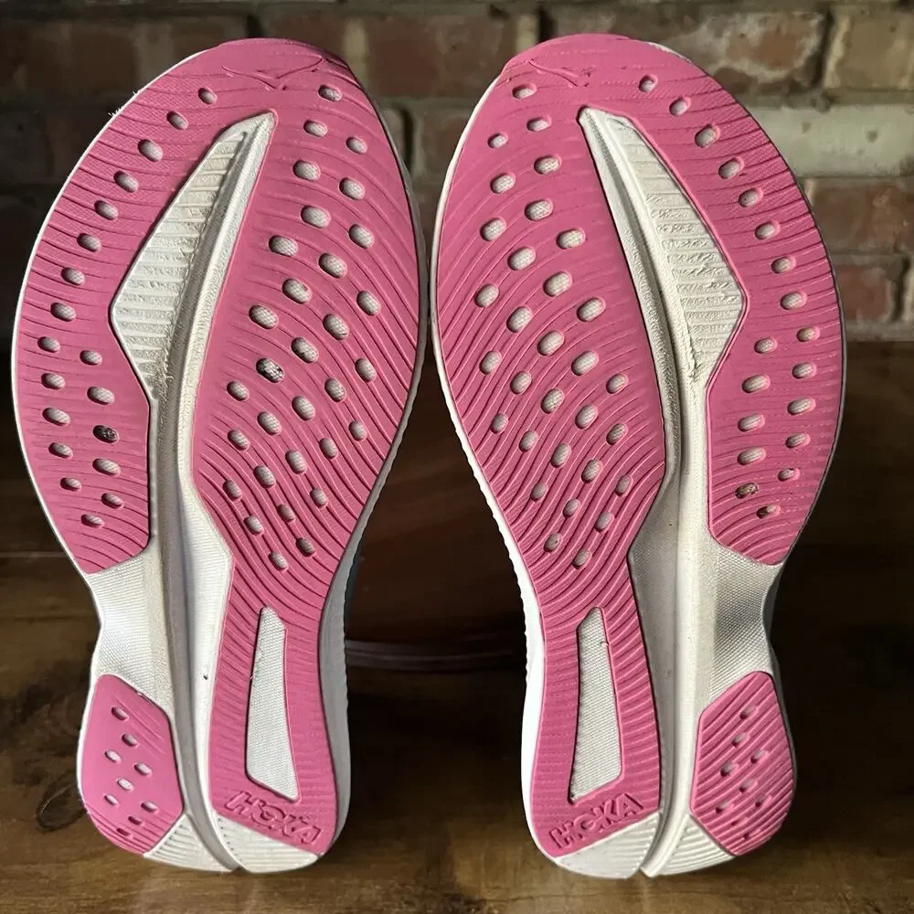 Hoka One One hoka one