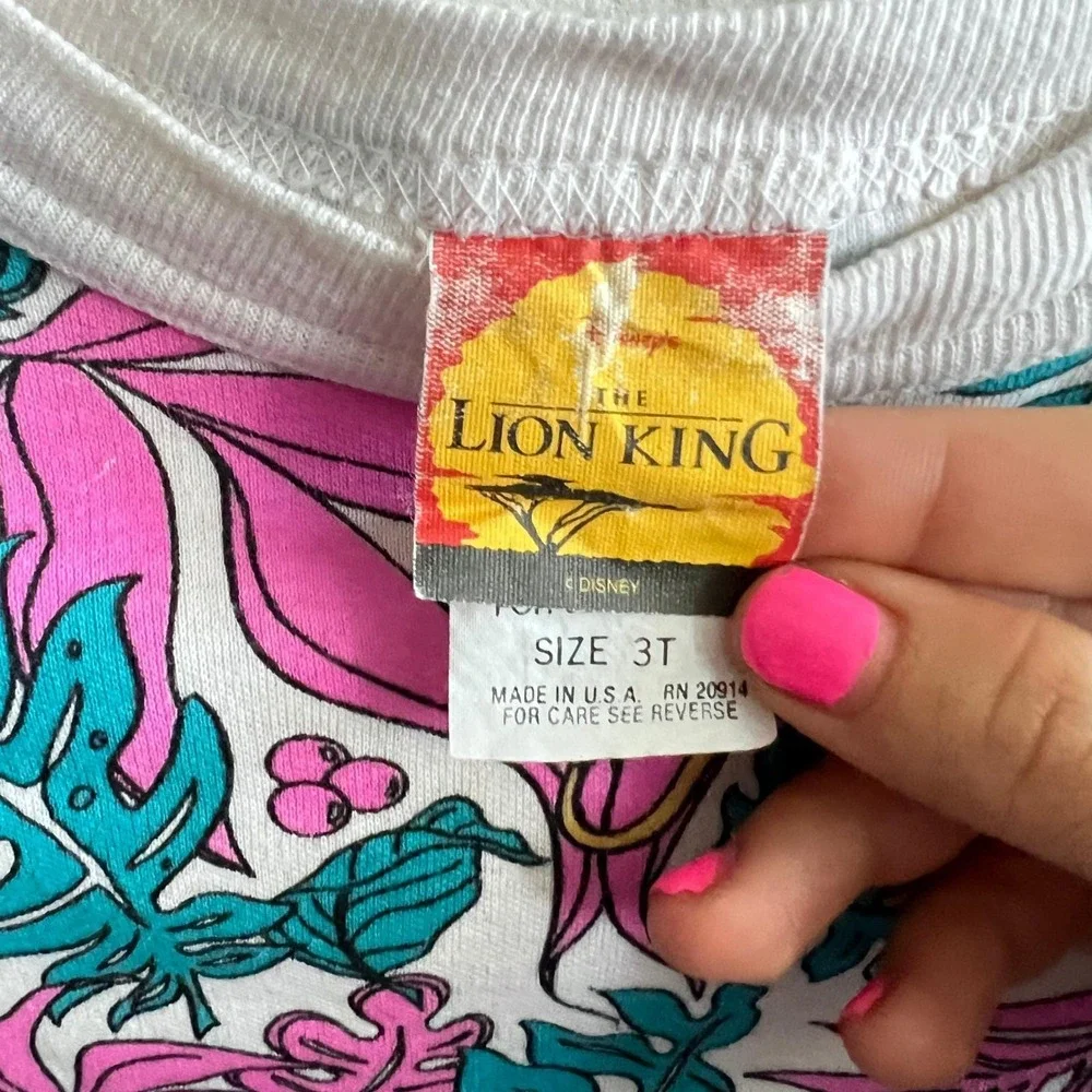 Lion King *preowned clothing