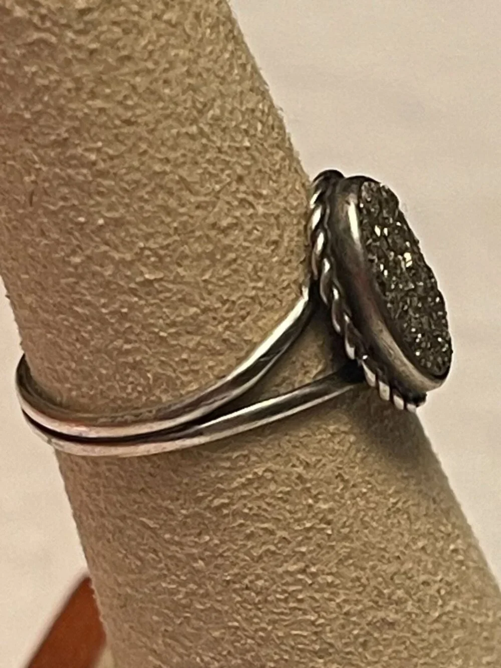 Vtg Druzy Pyrite Oval Ring With Silver Band Minimalist Style
