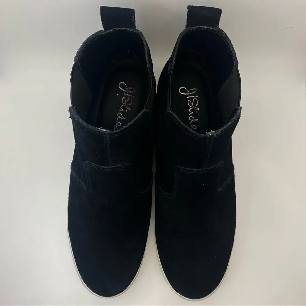 J/SLIDES Sami Suede Platform Booties