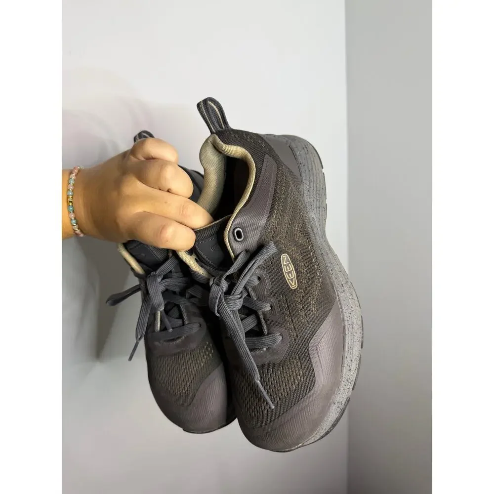 KEEN Utility Women's Sparta II with safety toe protection Size 8