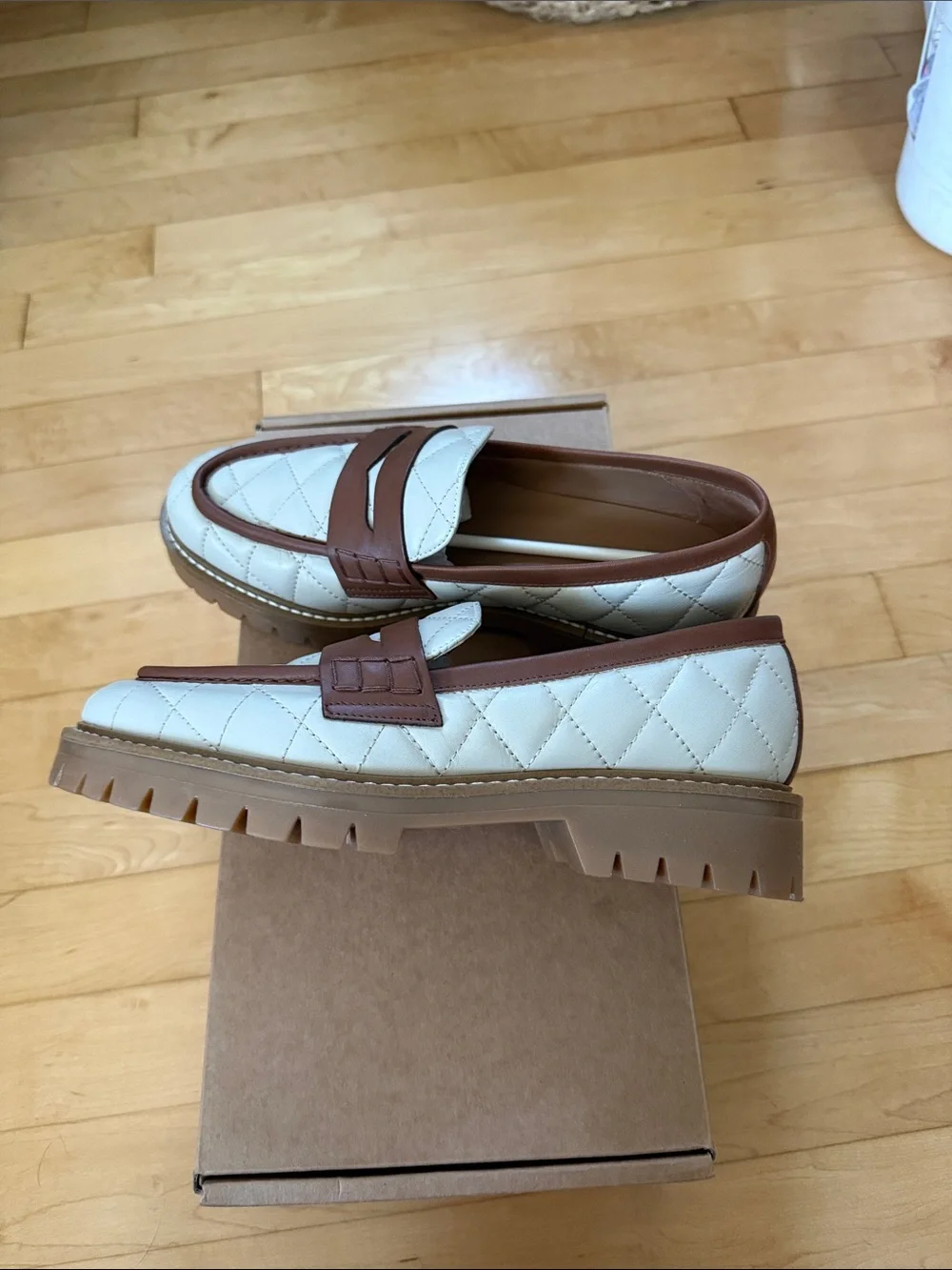 NEW Flattered Two-Tone Quilted Chunky Penny Loafers — Women’s Size 7
