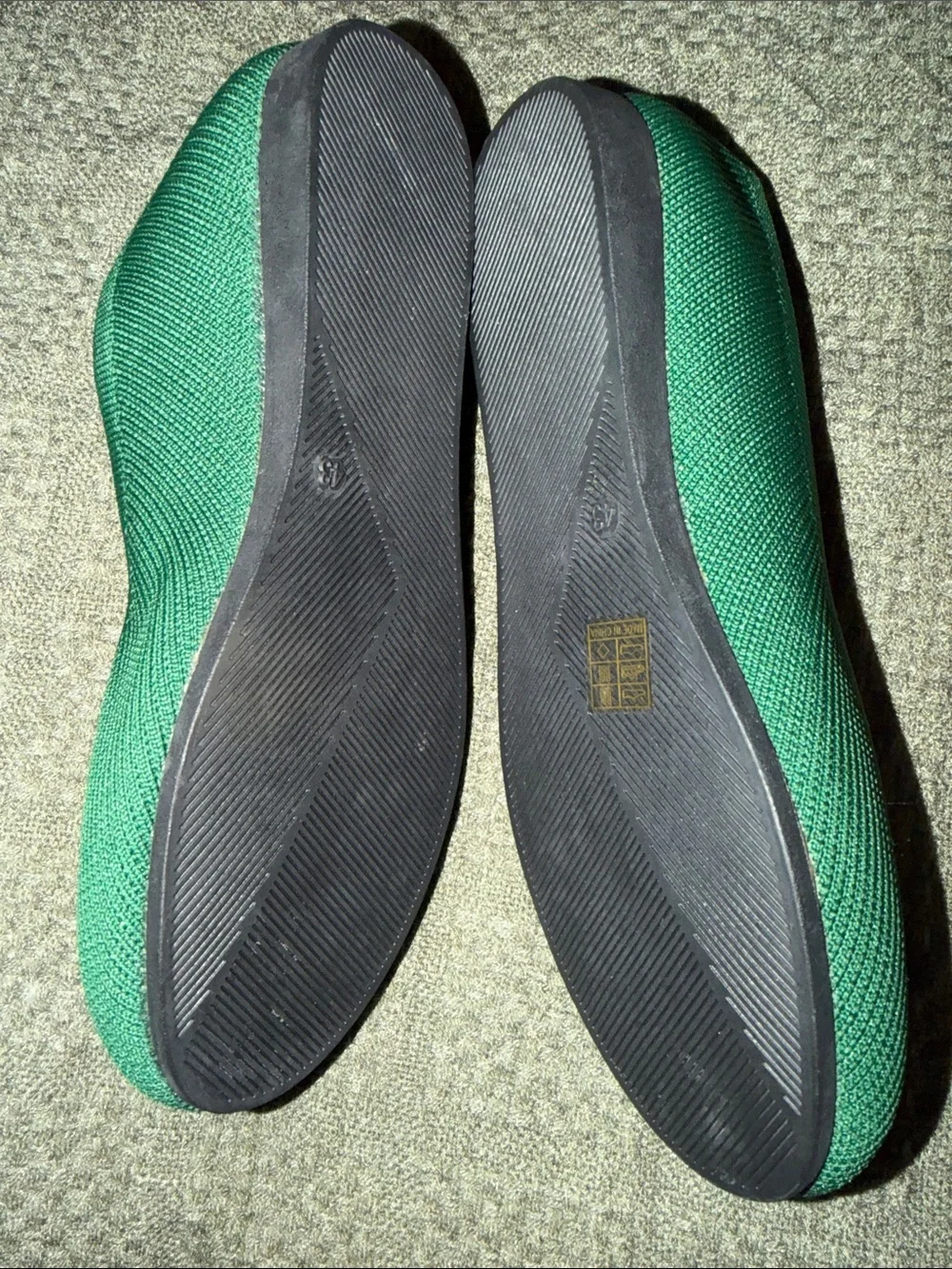 Unbranded lightweight knit