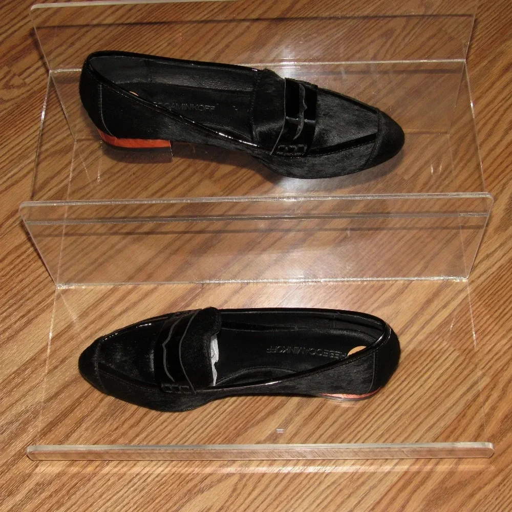 Rebecca Minkoff are •	heel