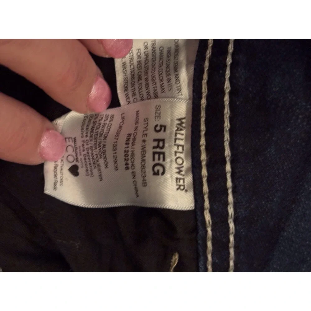 Wallflower Women's‎ Size 5 Jeans