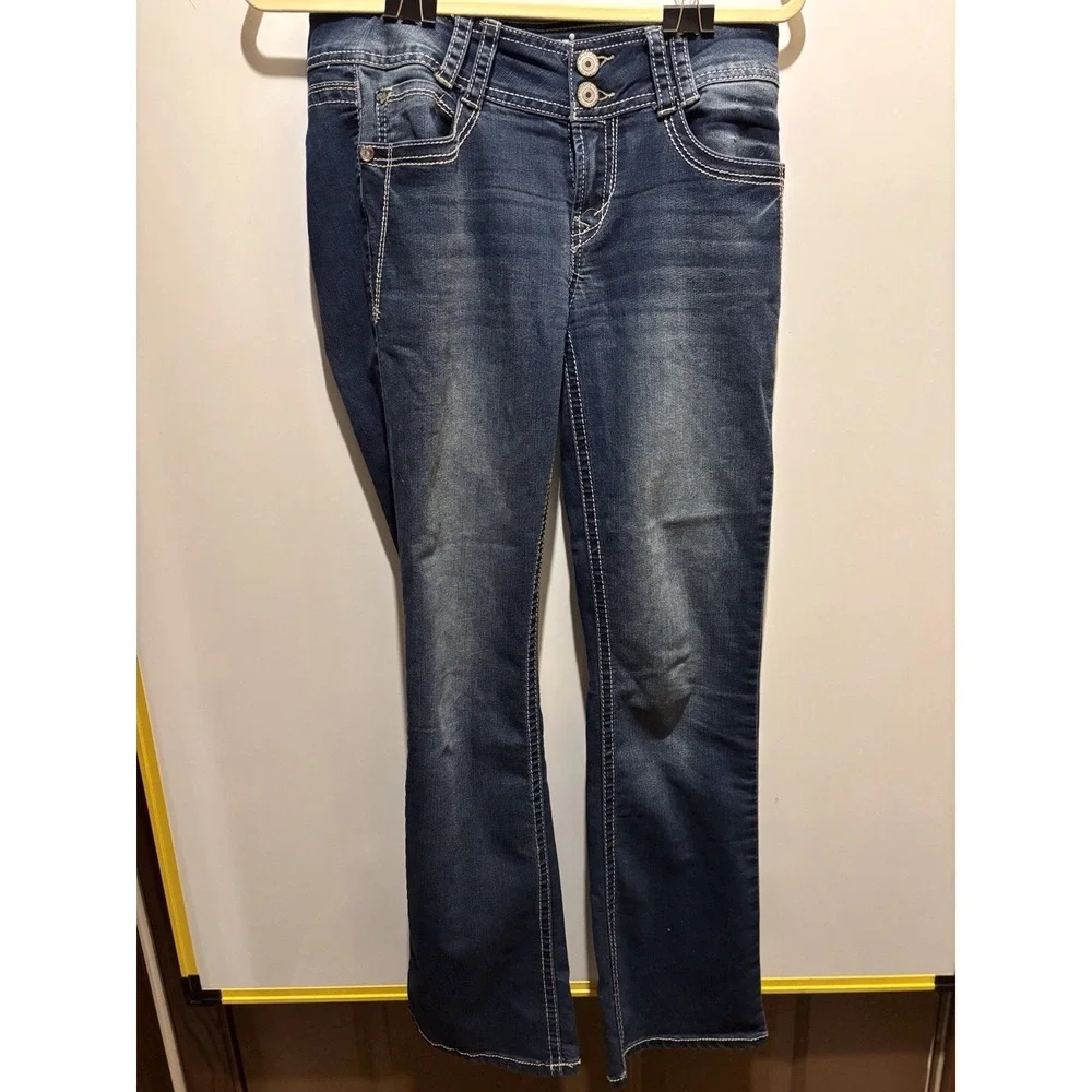 Wallflower Women's‎ Size 5 Jeans
