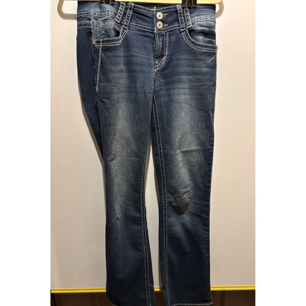 Wallflower Women's‎ Size 5 Jeans