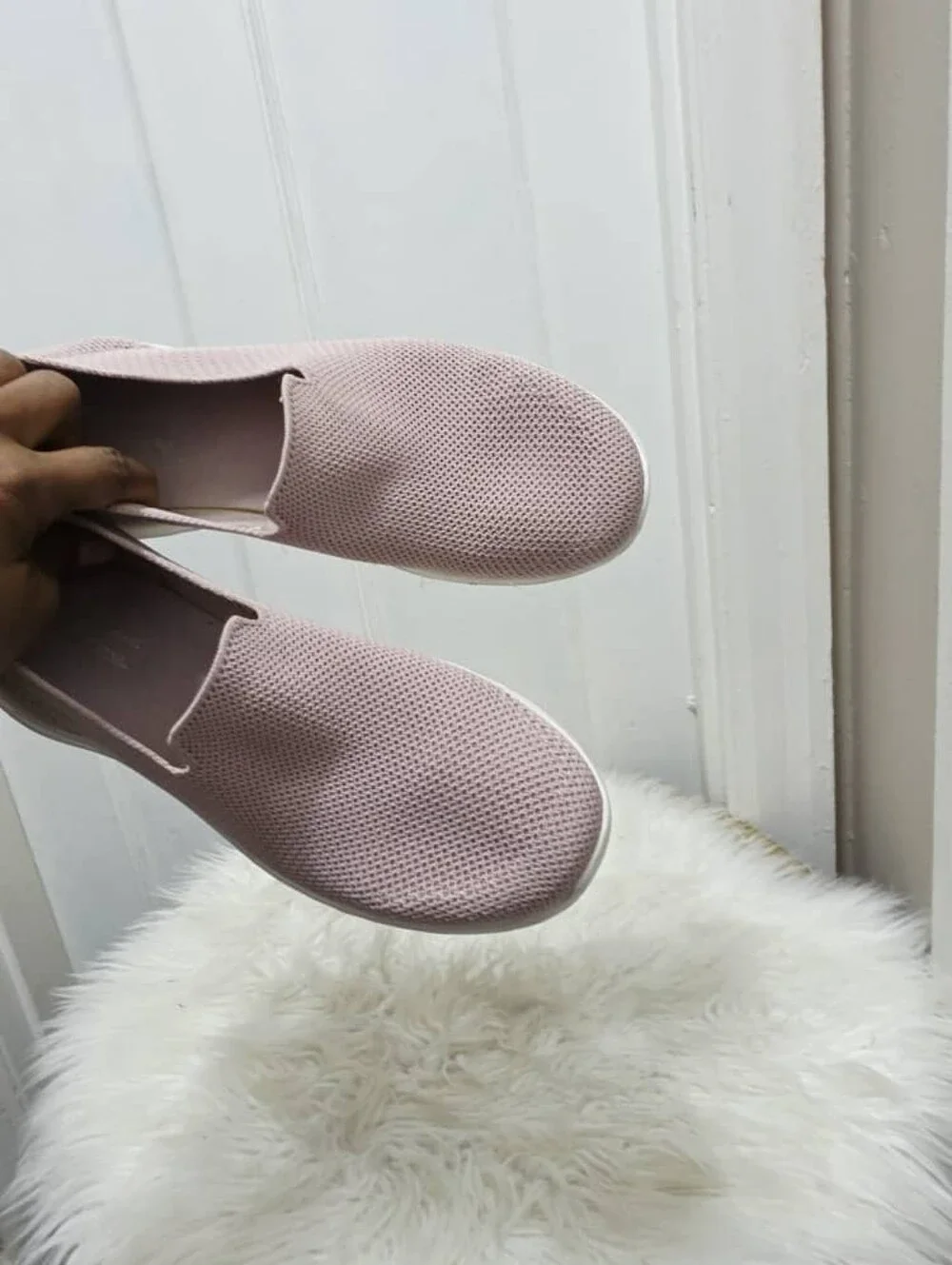 Skechers light taupe