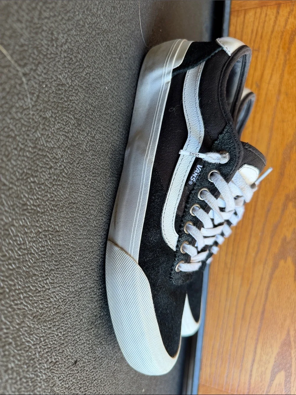 Vans classic low