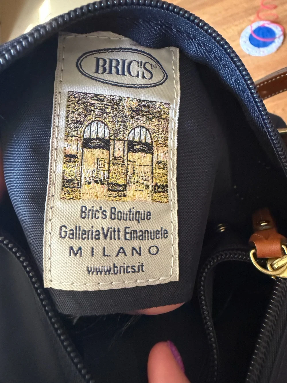 Brics spacious navy